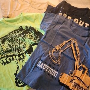 EE - 4-Pack T-Shirt Set 130/8 year old